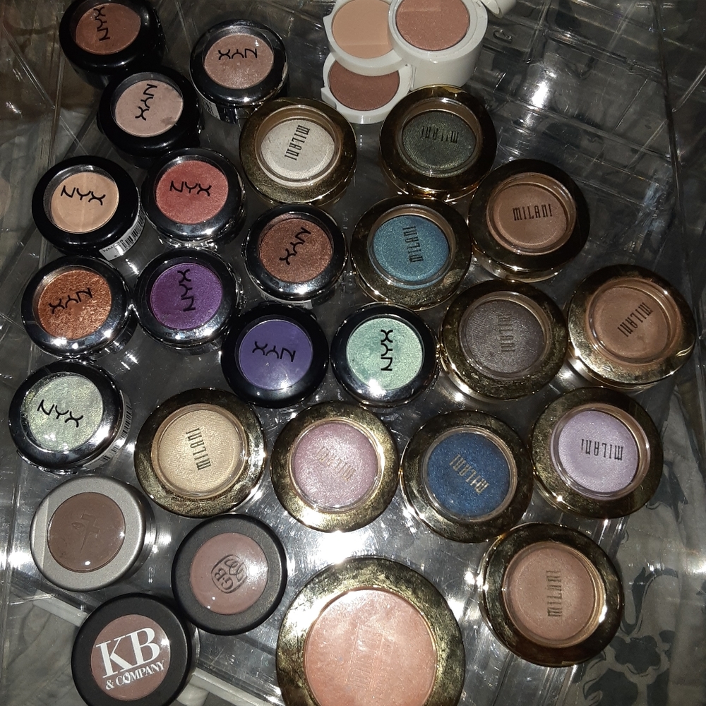 Eyeshadow singles lot